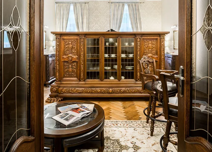 Exclusive Royal Apartments